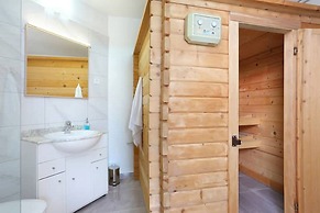 Holiday Home Mons Aureus