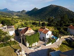 Holiday Home Mons Aureus