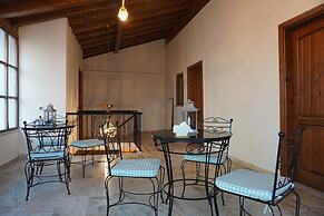 Tetrapole Boutique Hotel