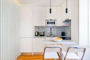 Romantic Alfama Getaway