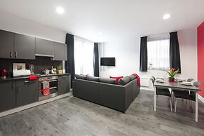 Yugo Explore - Arran House