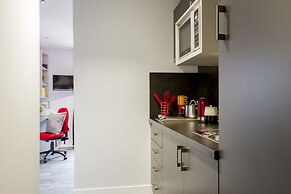 Yugo Explore - Arran House