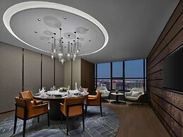 DoubleTree by Hilton Chengdu Riverside - Close to Panda Base and Cheng