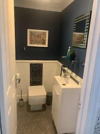 Home by the Sea Quirky Three Bedroom Family House