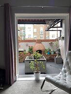 Home by the Sea Quirky Three Bedroom Family House