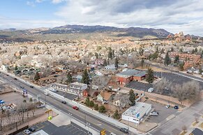 1BD Mnt View Suitehikingdogs Welcome!