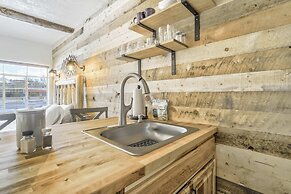 1BD Suitenear Old Colorado City & Hiking!dogs Welcome!