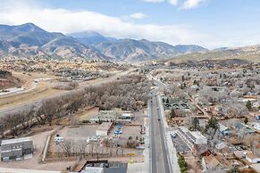 1BD Suitenear Old Colorado City & Hiking!dogs Welcome!