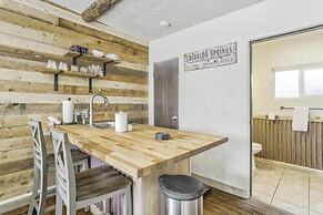 1BD Suitenear Old Colorado City & Hiking!dogs Welcome!