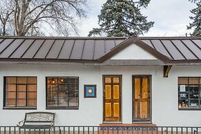 1BD Suitenear Old Colorado City & Hiking!dogs Welcome!