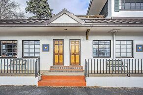 1BD Cozy Suiterestaurants & Hiking!dogs Welcome