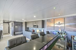 1BD Luxury Condococktail Loungebeautiful Views