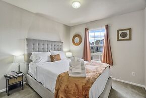 3BD Quiet Suburbs Restaurants & Parks