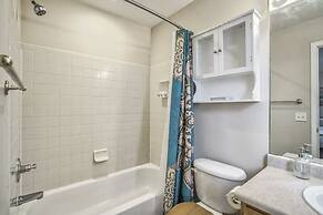 3BD Quiet Suburbs Restaurants & Parks