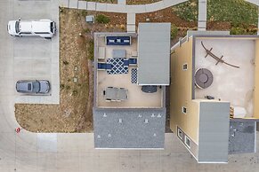 3BD Rooftop Lounge Restaurants & Parks