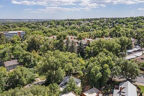 3bdcheyenne Mtn Suburbsrestaurants & Hiking