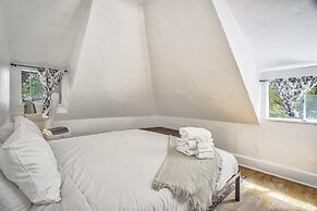 3bdcheyenne Mtn Suburbsrestaurants & Hiking