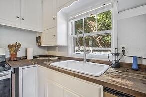 3bdcheyenne Mtn Suburbsrestaurants & Hiking