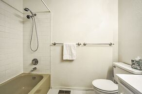 4BR Central Location & Near Parks!