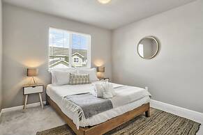 3BD Modern Home Close to Usafa