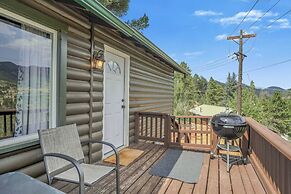 3BD Cowboy Cabin Pikes Peak Mountain Log Cabin