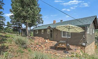 3BD Cowboy Cabin Pikes Peak Mountain Log Cabin
