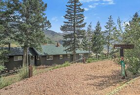 3BD Cowboy Cabin Pikes Peak Mountain Log Cabin