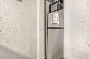 2BD Cozy Retreatclose to Red Rocksdogs Welcome!