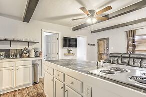 2BD Cozy Retreatclose to Red Rocksdogs Welcome!