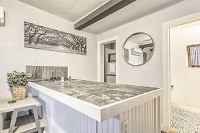 2BD Cozy Retreatclose to Red Rocksdogs Welcome!