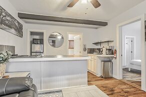 2BD Cozy Retreatclose to Red Rocksdogs Welcome!