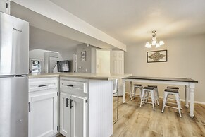 3brstate Park&mountainsnearby Lake