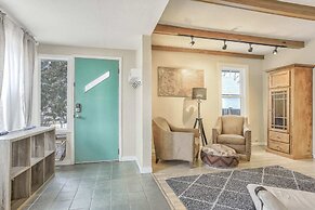 2BR Central Location Big Backyard & Dog Friendly!