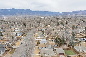 2BR Central Location Big Backyard & Dog Friendly!