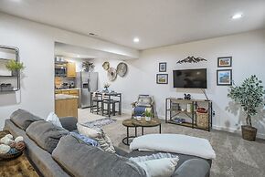1BD Suitewalking Distance From Red Rocks