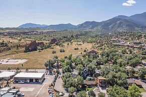 1BD Suitewalking Distance From Red Rocks