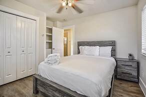 3brminutes to Downtowndog Friendly