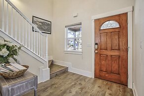 3brminutes to Downtowndog Friendly