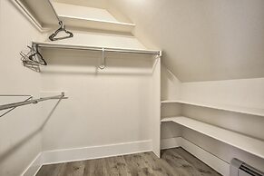 3brminutes to Downtowndog Friendly