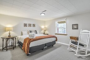 4BD Palmer Lake Mountain Getaway & Local Attractions