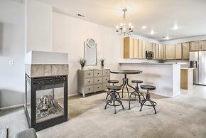 3brmodern Homenearby Parks & Mountains