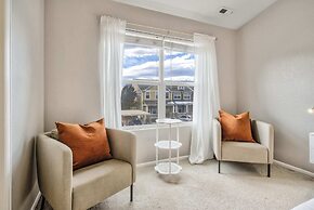 3brmodern Homenearby Parks & Mountains