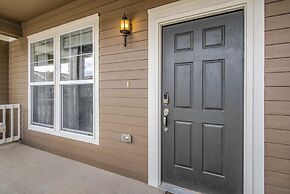 3brmodern Homenearby Parks & Mountains