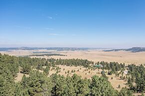 4BD Quiet Ranch Setting Historical Canyon Views