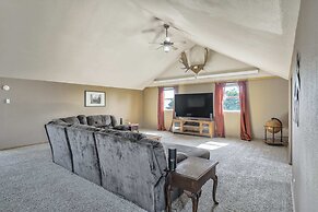 4BD Quiet Ranch Setting Historical Canyon Views