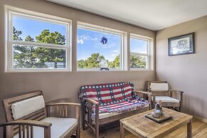 4BD Quiet Ranch Setting Historical Canyon Views