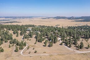 4BD Quiet Ranch Setting Historical Canyon Views