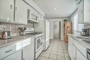 2bdcentrally Locatedclose to Shops & Restaurants!