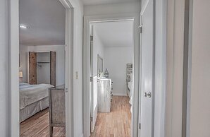 2bdcentrally Locatedclose to Shops & Restaurants!