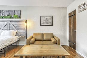 1BD Suite Trails & Garden of the Gods Dogs Welcome!